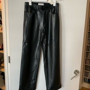 Abercrombie 90's Relaxed Ultra High Rise Leather Effect Pants